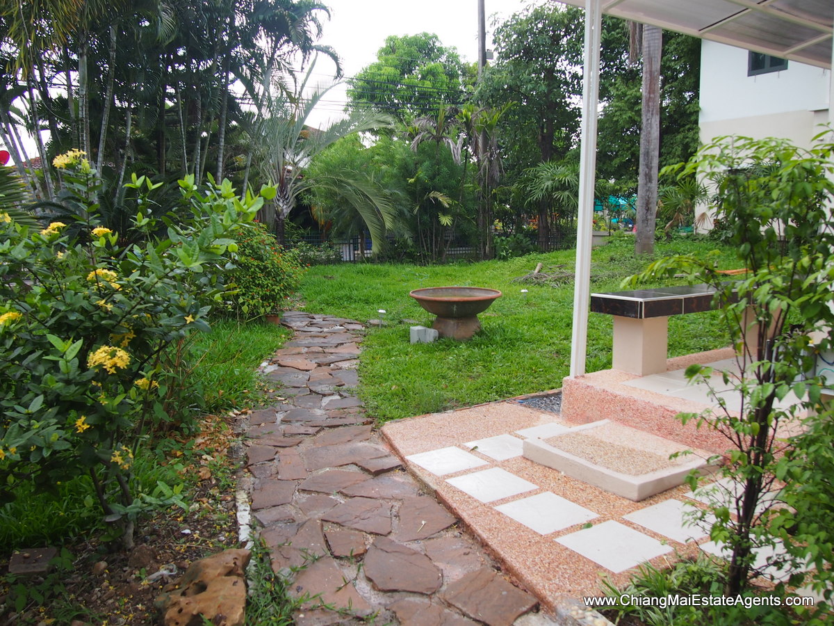 3 Bedroom Bungalow in Land and House