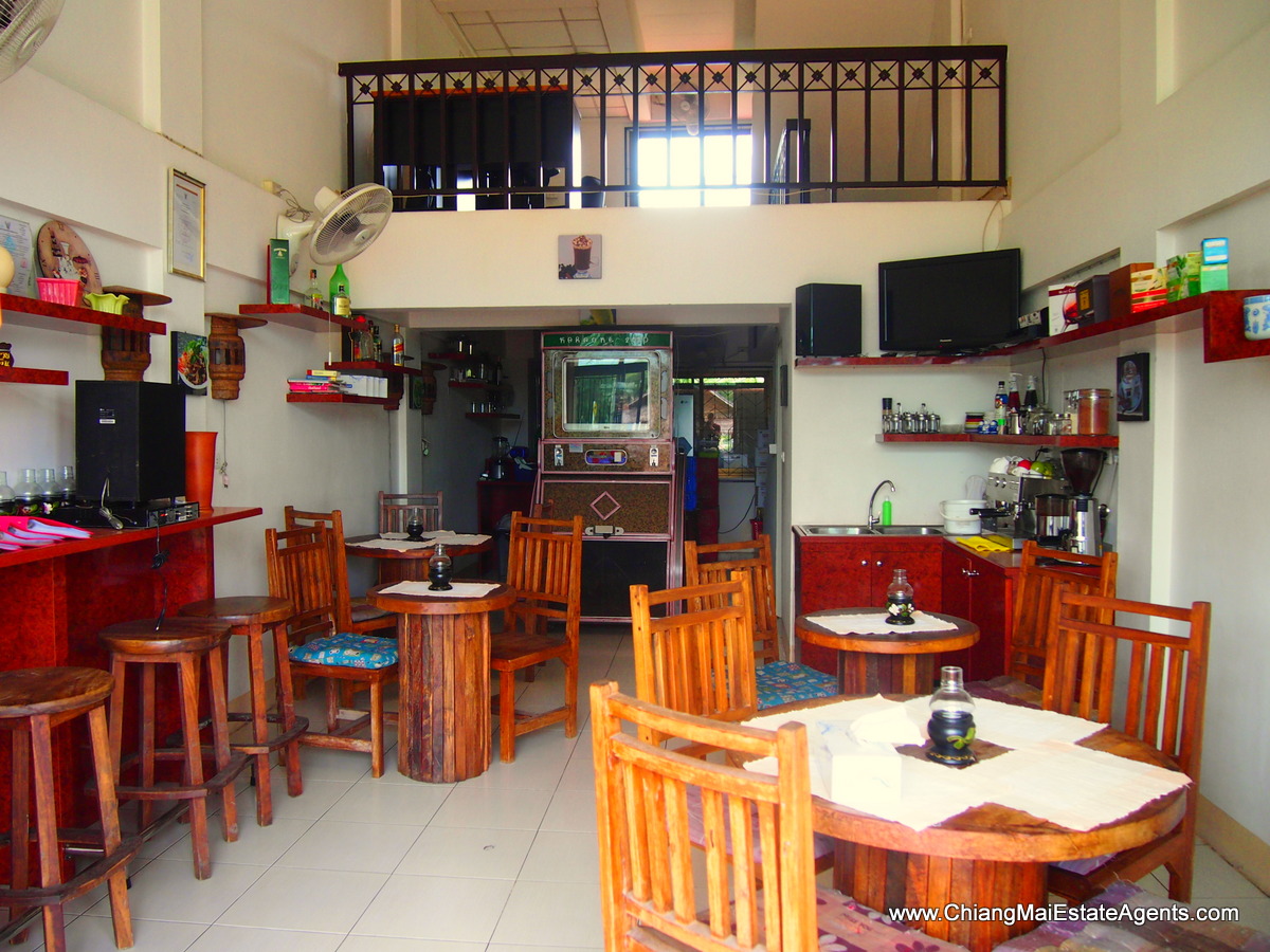 Bar and Restaurant on Canal Road