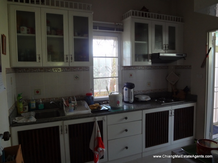 Comfortable Furnished House For Sale in Thareena