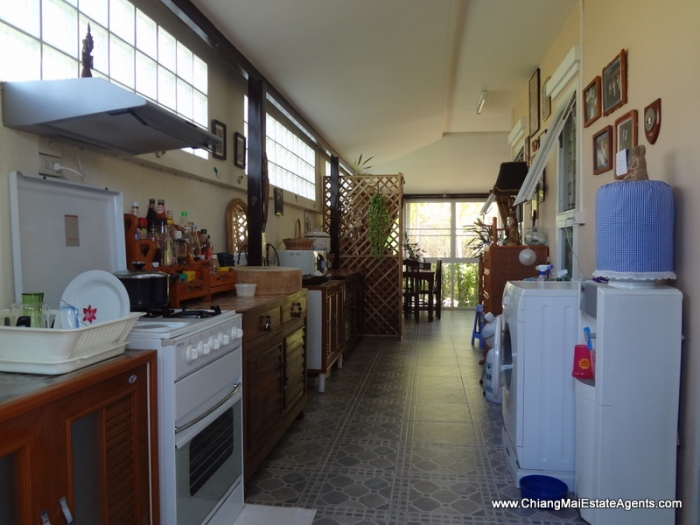Comfortable Furnished House For Sale in Thareena
