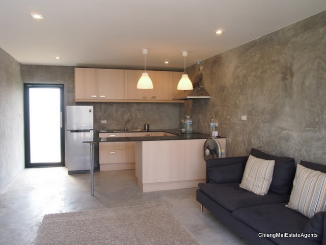 Modern Home for Sale with 3 Bedrooms/4 Bathrooms/1 Office