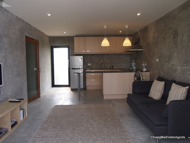 Modern Home for Sale with 3 Bedrooms/4 Bathrooms/1 Office