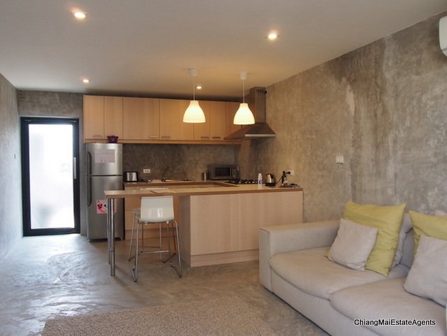 Modern Home for Sale with 3 Bedrooms/4 Bathrooms/1 Office
