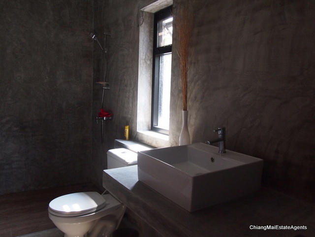 Modern Home for Sale with 3 Bedrooms/4 Bathrooms/1 Office