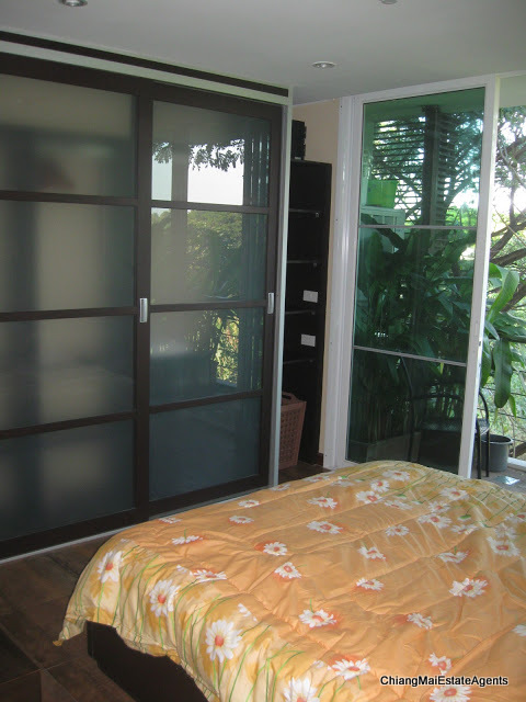 Large 1 Bedroom Apartment for Sale in a Fabulous Position