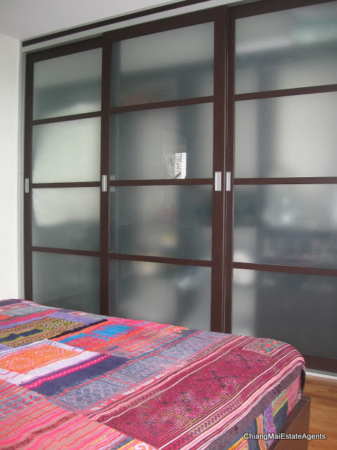 Large 1 Bedroom Apartment for Sale in a Fabulous Position