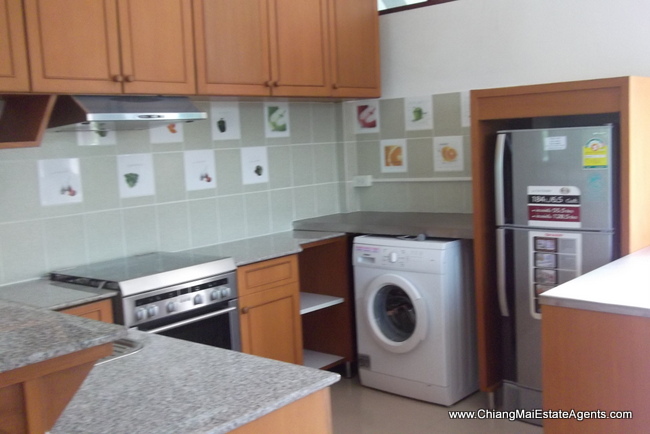 Town house 2 stories with 8 bedrooms