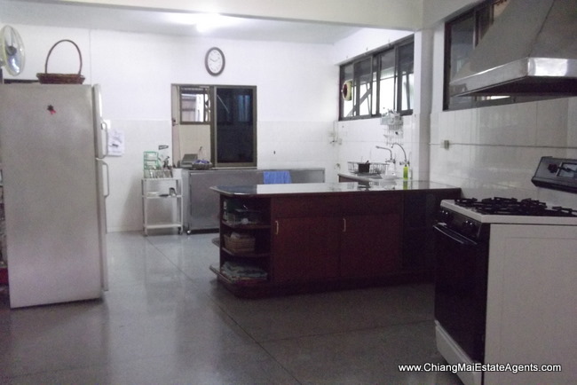 Town house 2 stories with 8 bedrooms