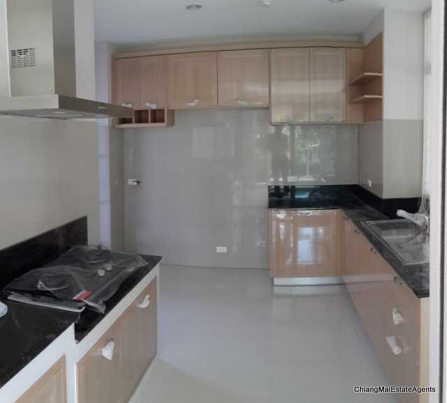 Brand New 4 Bedroom/4 Bathroom Home for Rent
