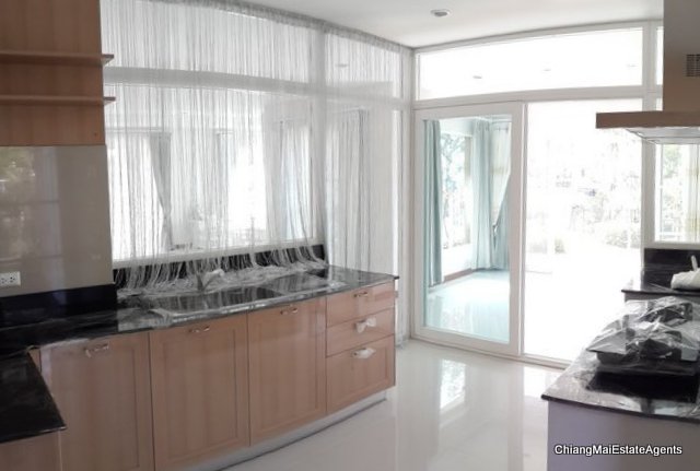 Brand New 4 Bedroom/4 Bathroom Home for Rent