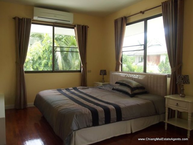 Outstanding Modern Home for Rent in Pinery Home