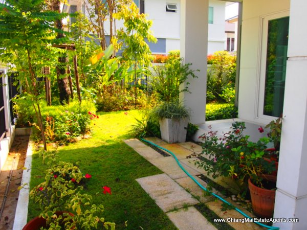 3 Bed Home in Sansai's Land and Houses
