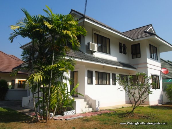 3 Bedroom Home in Doi Kham Hillside