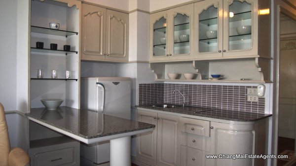Studio For Sale in Hillside 4 Condominium