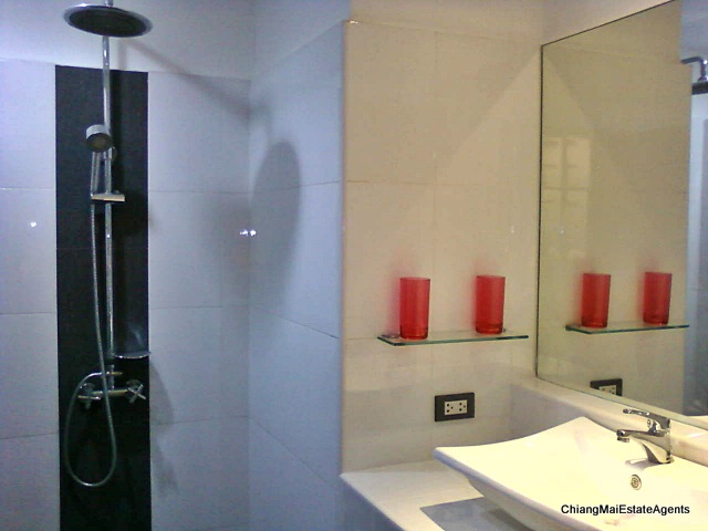 Fully Fitted Studio Condo For Rent