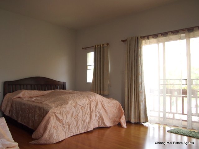 Very Pleasing 4 Bedroom/ 5 Bathroom Home with Maid's Room for Sale