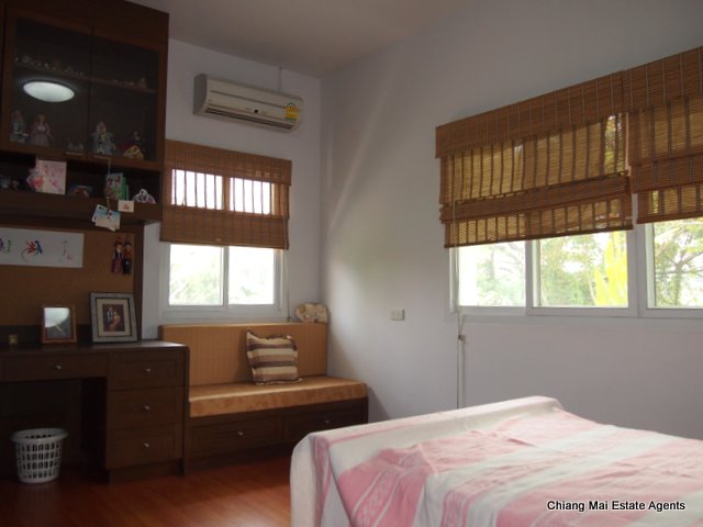 Very Pleasing 4 Bedroom/ 5 Bathroom Home with Maid's Room for Sale
