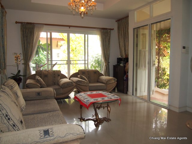 Very Pleasing 4 Bedroom/ 5 Bathroom Home with Maid's Room for Sale
