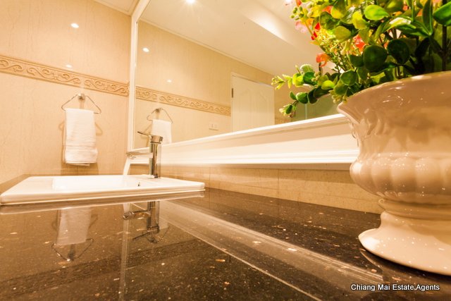 Exclusive Penthouse on Nimmanhemin For Sale
