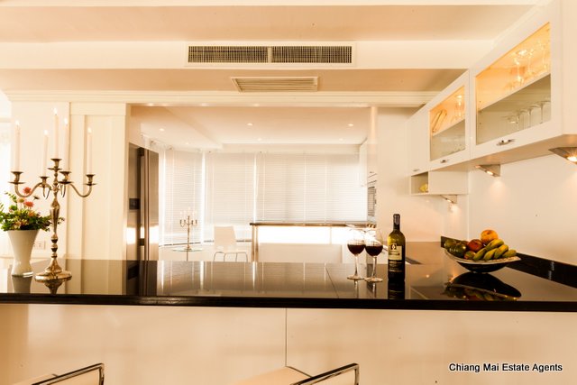 Exclusive Penthouse on Nimmanhemin For Sale