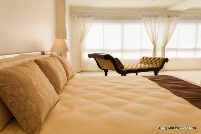 Exclusive Penthouse on Nimmanhemin For Sale