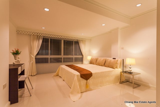Exclusive Penthouse on Nimmanhemin For Sale