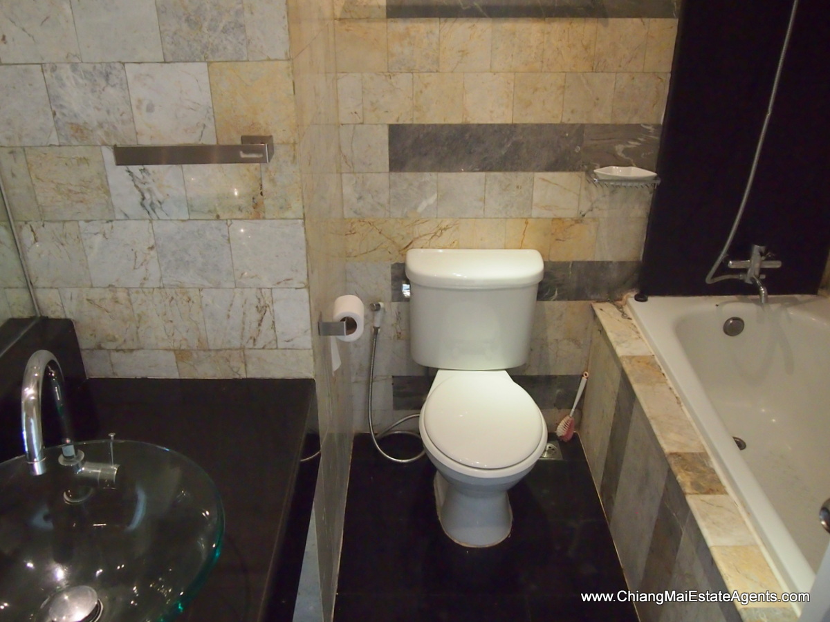 40 sqm Studio Flat for Sale in Chiang Mai City