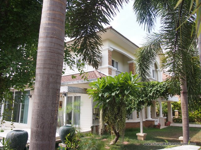 Home for Rent in Home in Park with Japanese Water Garden