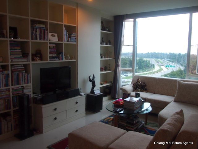 Beautiful Luxurious Condo for rent