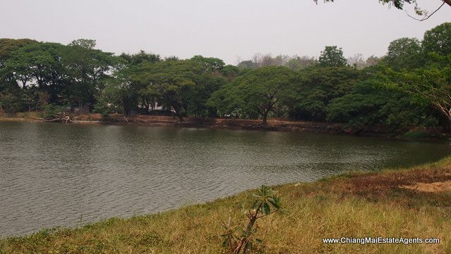 300 Sqw Land For Sale in Lakeview Resort