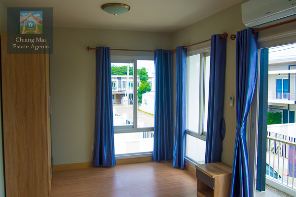 Townhouse For Rent