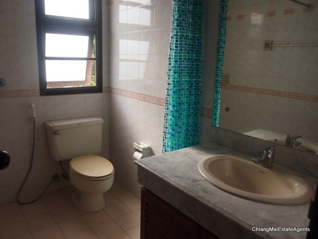 3 Bedroom/ 3 Bathroom Fully Furnished Home for Rent