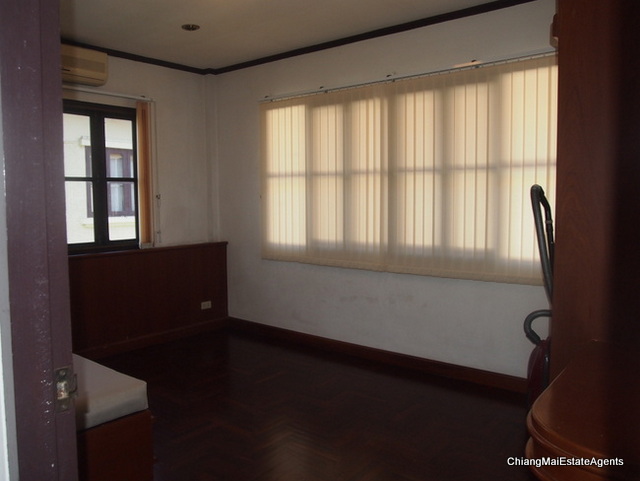 3 Bedroom/ 3 Bathroom Fully Furnished Home for Rent