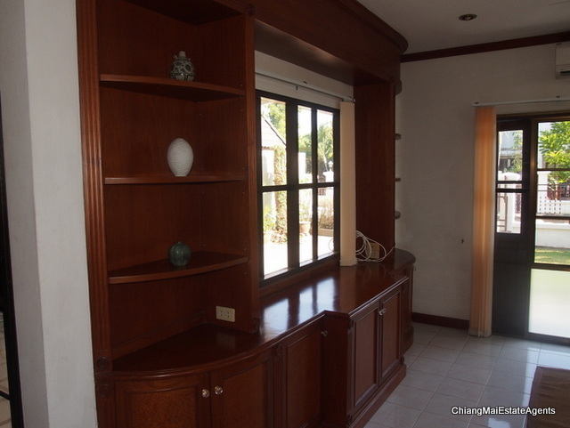 3 Bedroom/ 3 Bathroom Fully Furnished Home for Rent