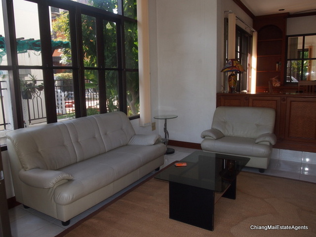 3 Bedroom/ 3 Bathroom Fully Furnished Home for Rent