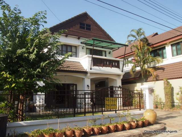 3 Bedroom/ 3 Bathroom Fully Furnished Home for Rent