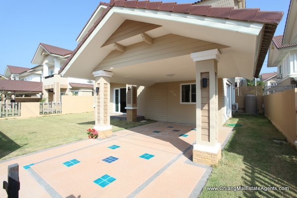 4 Bedroom Home in Moo Baan Sansaran