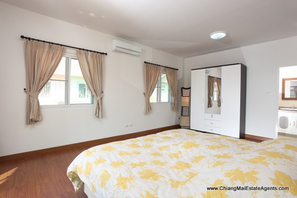 4 Bedroom Home in Moo Baan Sansaran