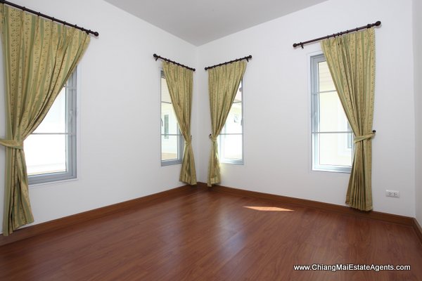 4 Bedroom Home in Moo Baan Sansaran