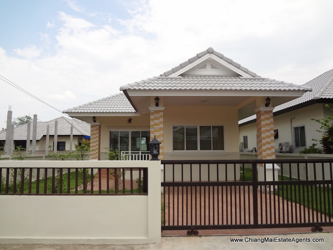 2 Bedrooms house for rent